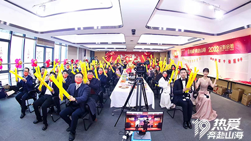 �������ʹ���-׷�󿵽�,����һ������