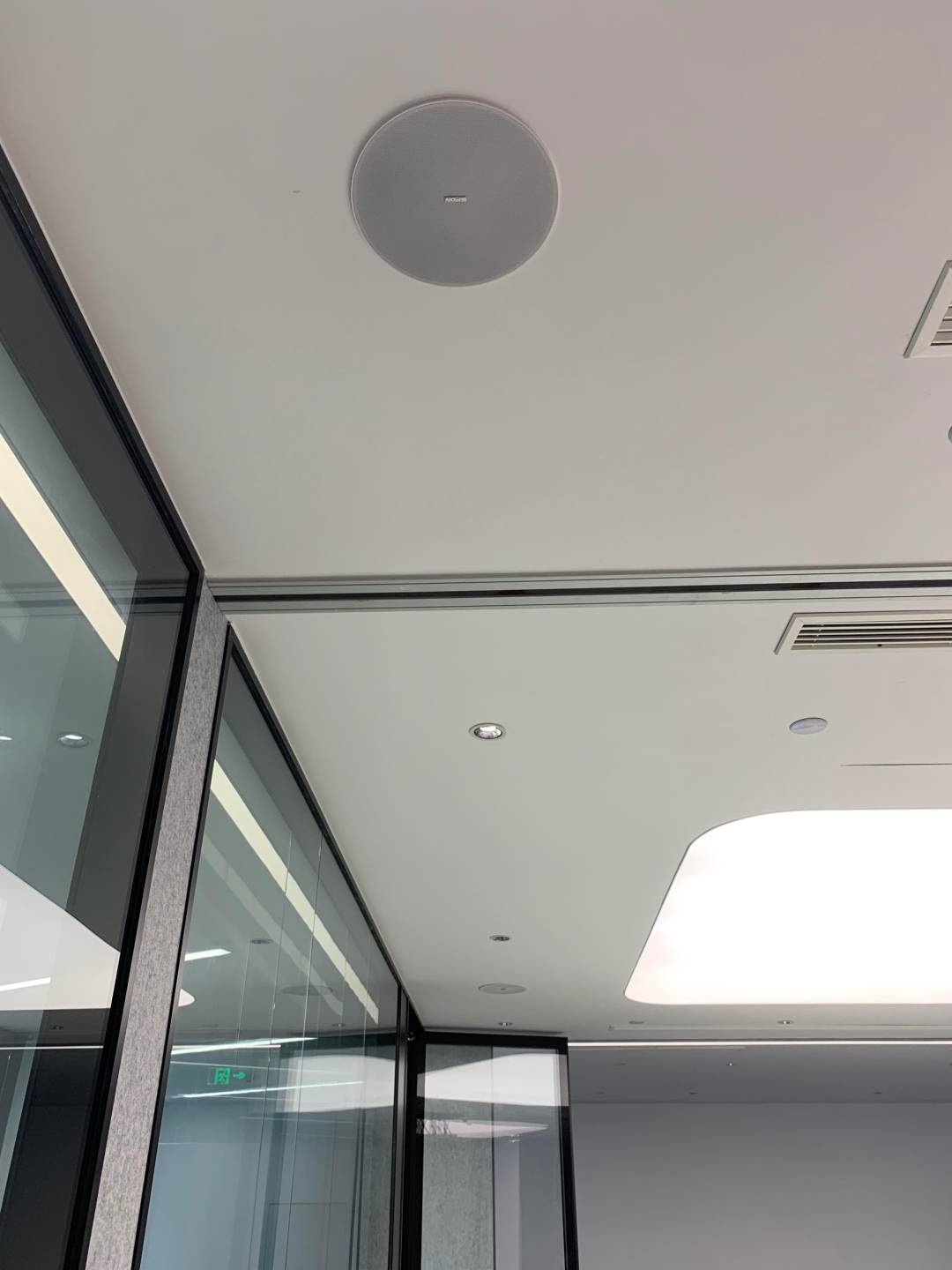 �������ʹ���-׷�󿵽�,����һ������