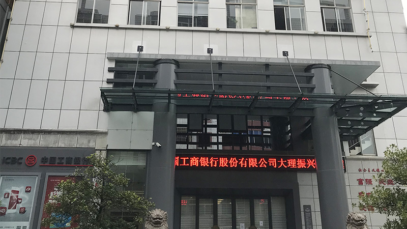 �������ʹ���-׷�󿵽�,����һ������