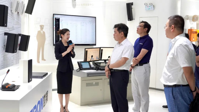 �������ʹ���-׷�󿵽�,����һ������