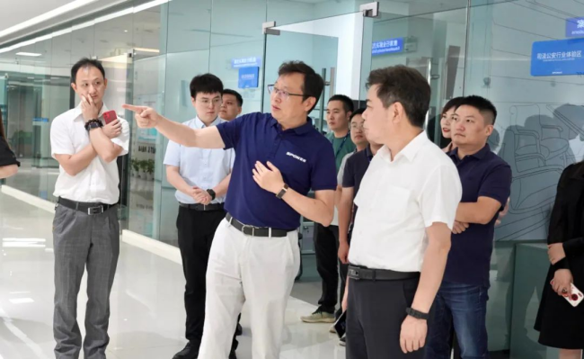 �������ʹ���-׷�󿵽�,����һ������