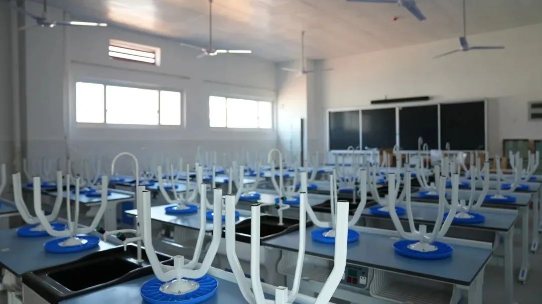 �������ʹ���-׷�󿵽�,����һ������