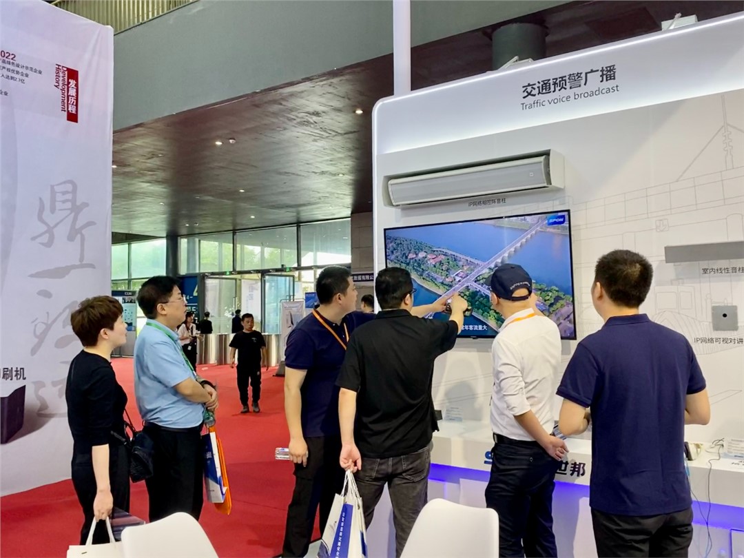 �������ʹ���-׷�󿵽�,����һ������