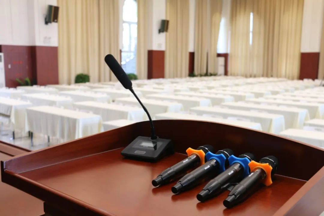 �������ʹ���-׷�󿵽�,����һ������