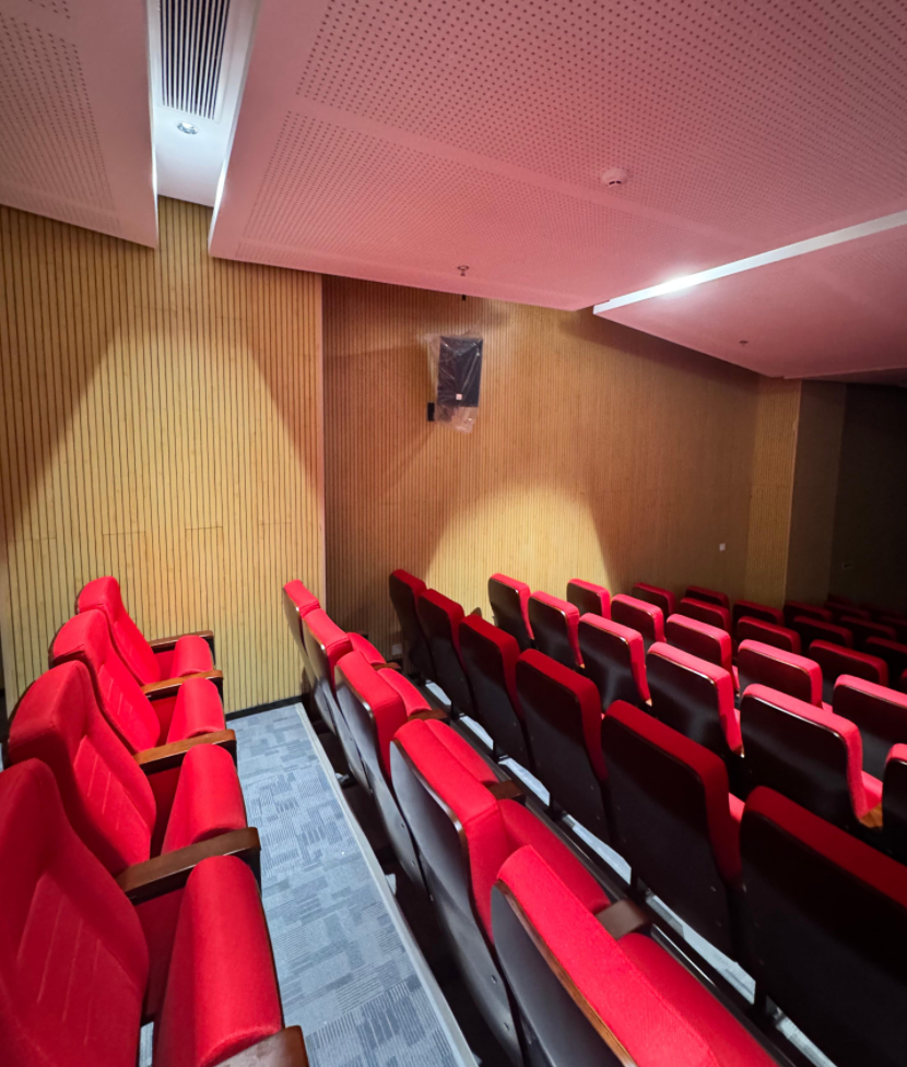 �������ʹ���-׷�󿵽�,����һ������