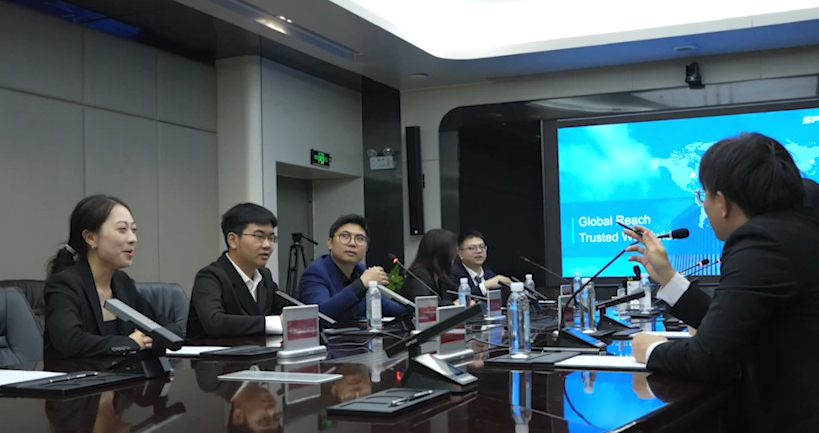 �������ʹ���-׷�󿵽�,����һ������