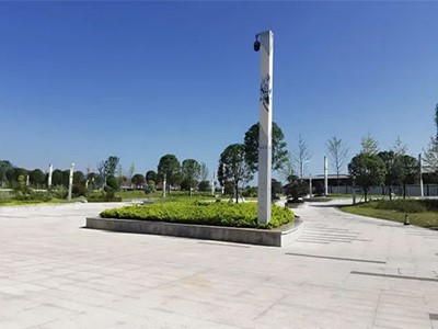 ���������¡��ǻ�·�Ƶ������ᣬ����������һ���徲��һ�ݰ���