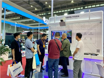 �ֳ�ֱ�� | �������ʹ���ͨѶ�����й��辶��ͨ�徲��Ʒչ����